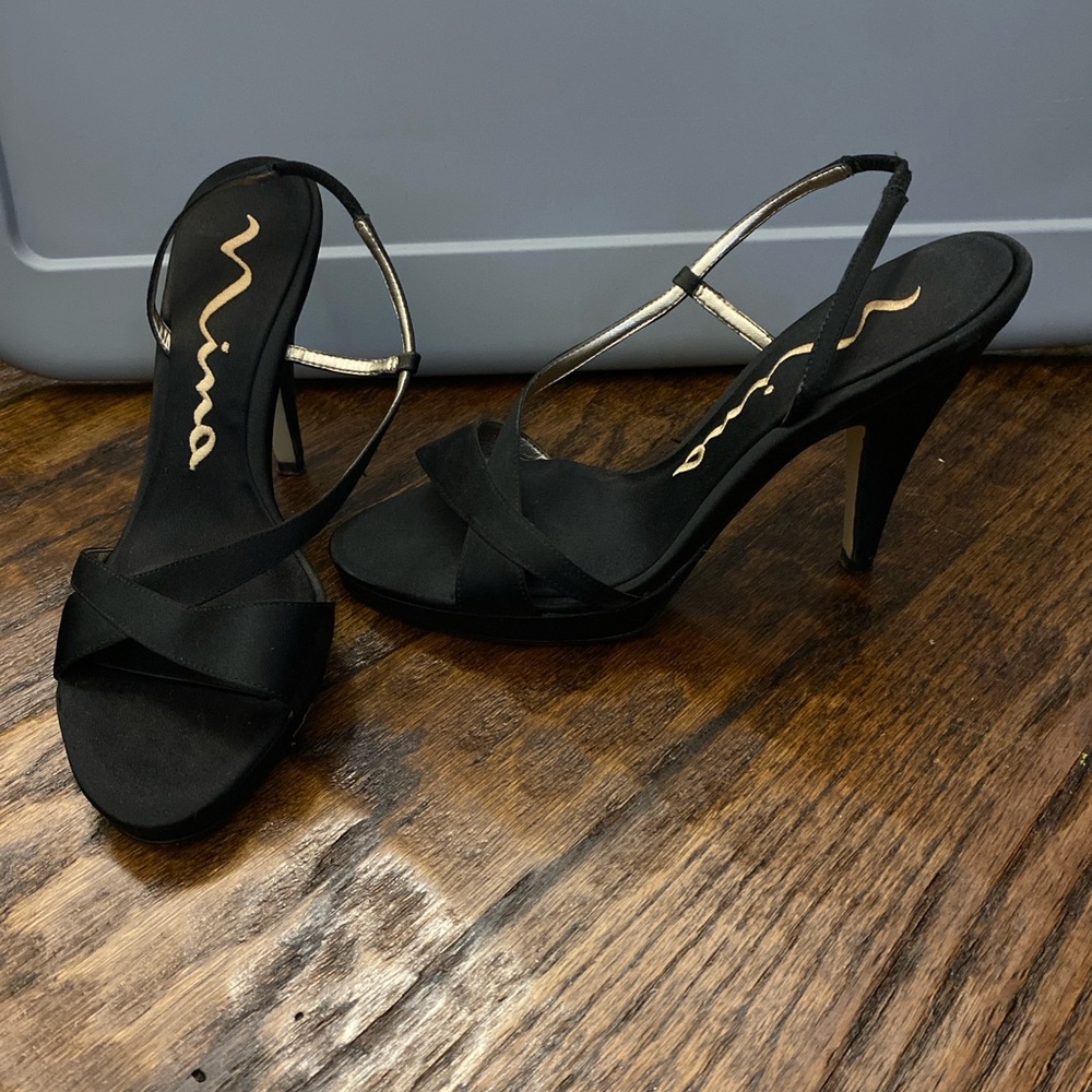 Nina Black Elegant Slingback Heels